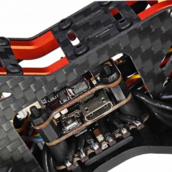 Eachine Tyro79 лучший гоночный FPV дрон за 79$