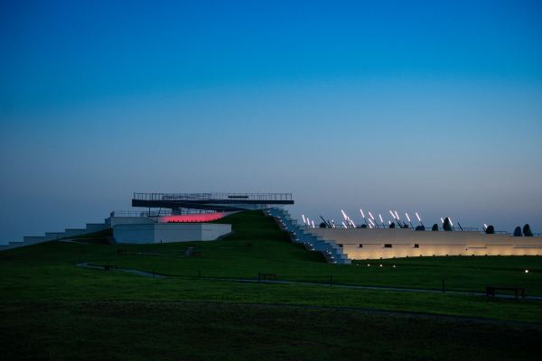 10 необычных зданий России