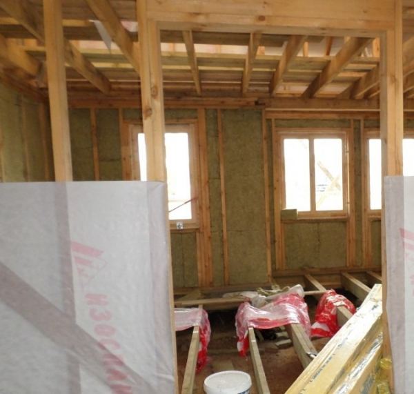 Дополнительное утепление стен деревянного дома Дополнительное утепление стен деревянного дома