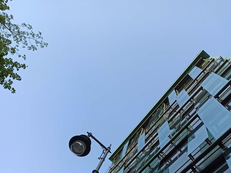 Эпоха калейдоскопа стилей: постмодернизм, лужковская архитектура и