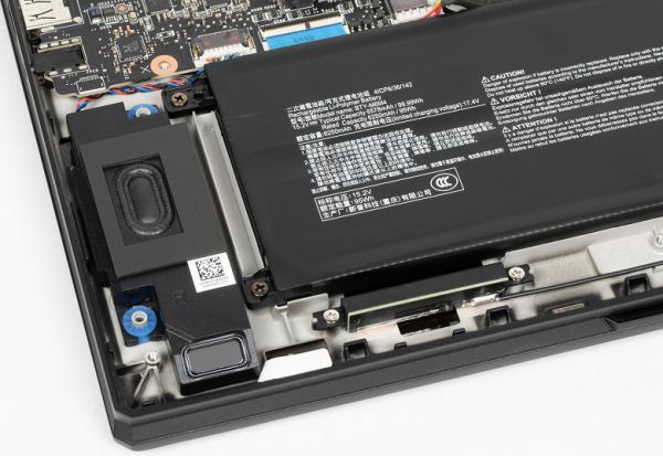 Обзор игрового ноутбука MSI Titan 18 HX AI A2XWJG-076RU с Intel Core Ultra 9 и Nvidia GeForce RTX 5090 Laptop