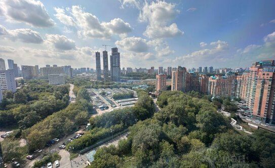 «Сталинка, я выбираю тебя!». Почему люди хотят жить в домах 30–50-х годов постройки